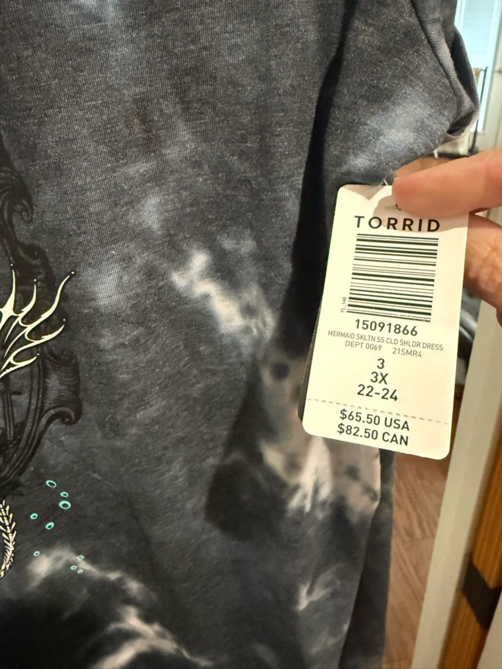 Torrid/Lovesick Tie-Dye Short Sleeve Dress with Mermaid Skeleton by Torrid - Picture 7 of 7